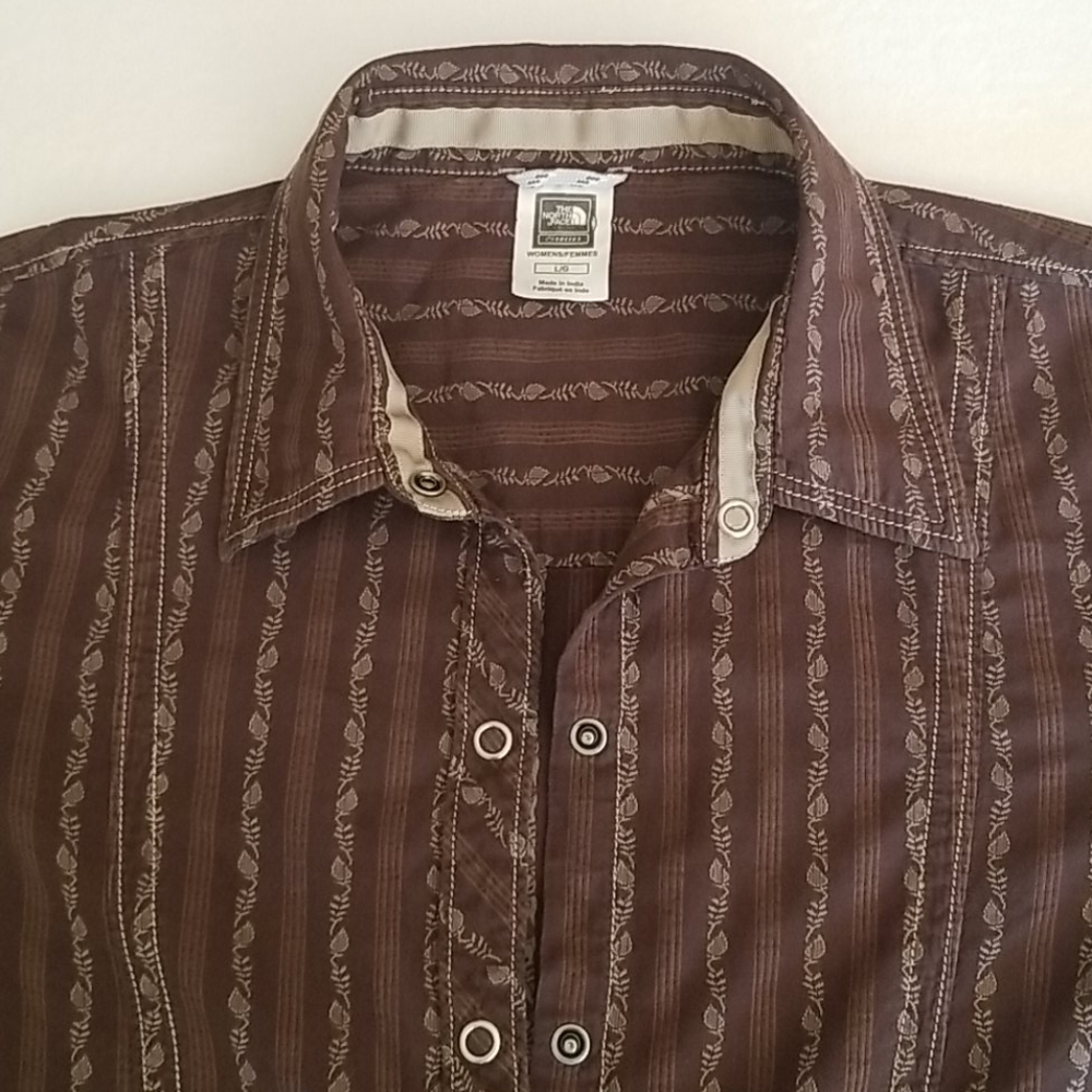 The North Face 3/4 Sleeve Cotton Shirt - Picture 5 of 9